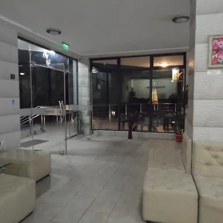 Golden Maria Yalta Complex Altın Kumlar