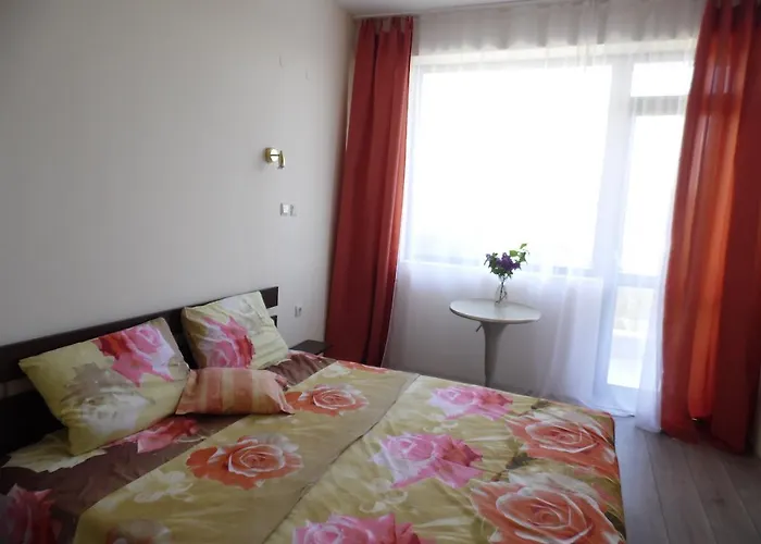 Golden Maria Yalta Complex 골든샌드