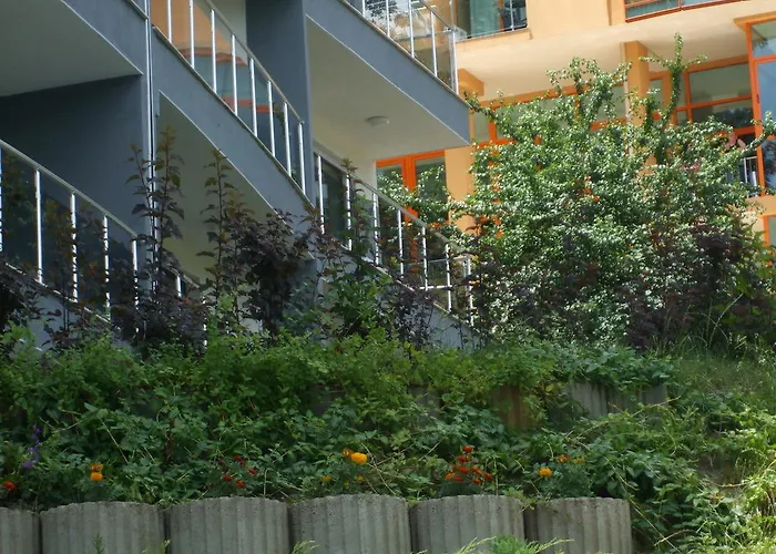 아파트 Golden Maria Yalta Complex *