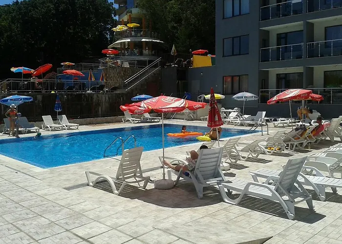 아파트 Golden Maria Yalta Complex